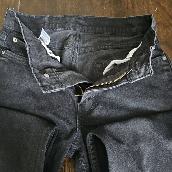 Levi's Slim Black Men's Jeans with Raw Hem - Picture 15 of 16